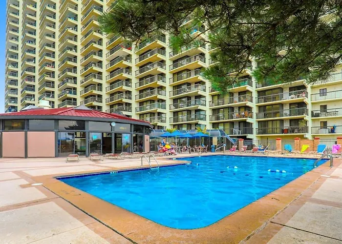 Coastal With Pools Game Gym Sauna & Ac Holiday home